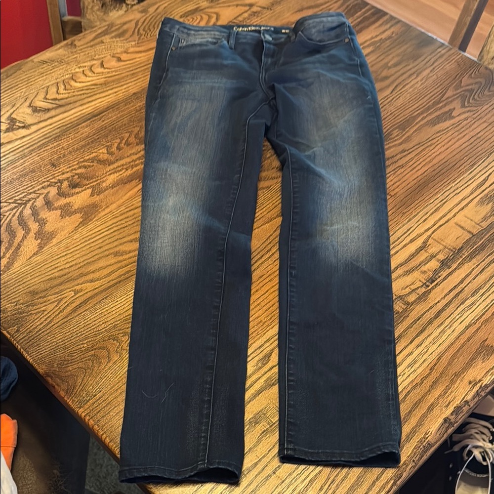 Calvin Klein Blue Skinny Jeans Modern Style